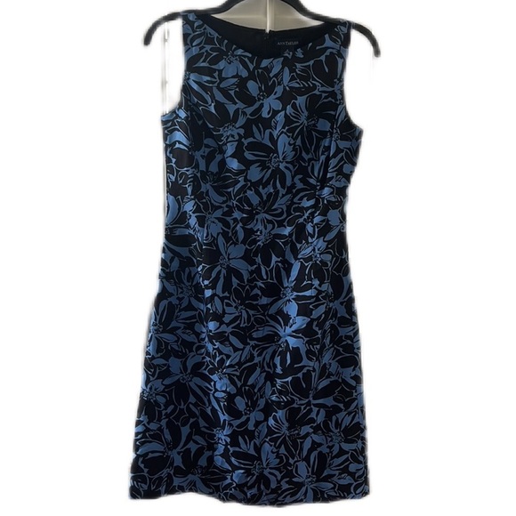 AnnTaylor Black and Blue Floral Bodycon Silk Dress Size 4 New with Tag - Picture 2 of 11